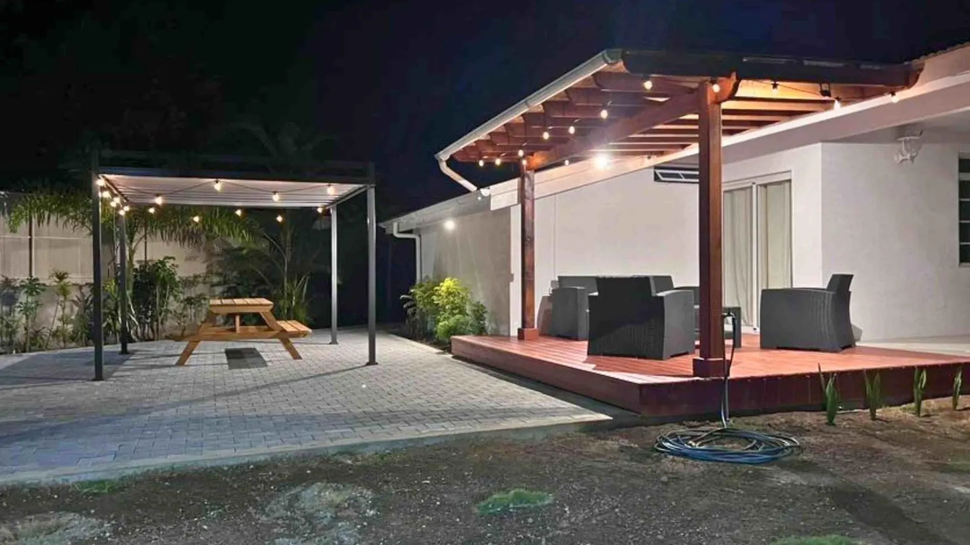 Moorea - Fare Manoa Manava Hauru 0*,  Polinesia Francese